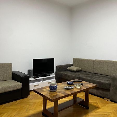 Bazaar City Center 3 Appartement Tirana Buitenkant foto